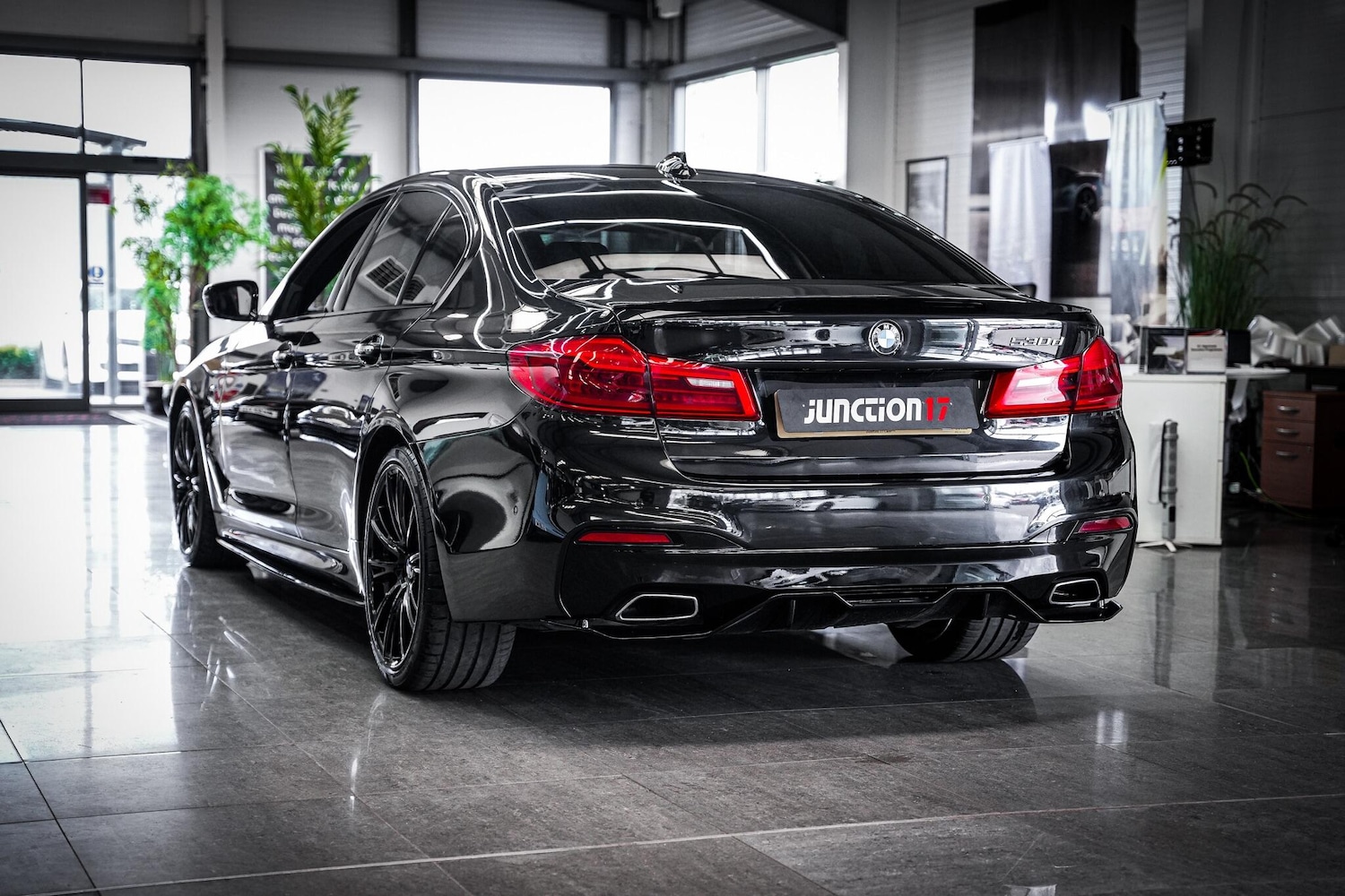 Used BMW 5 Series 2018 for sale - 77658636: Photo 13