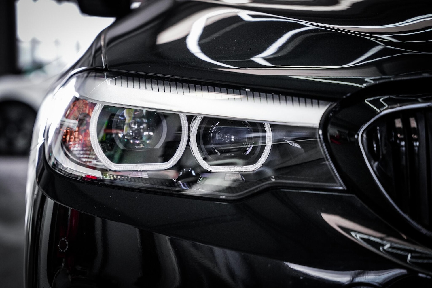 Used BMW 5 Series 2018 for sale - 77658636: Photo 31