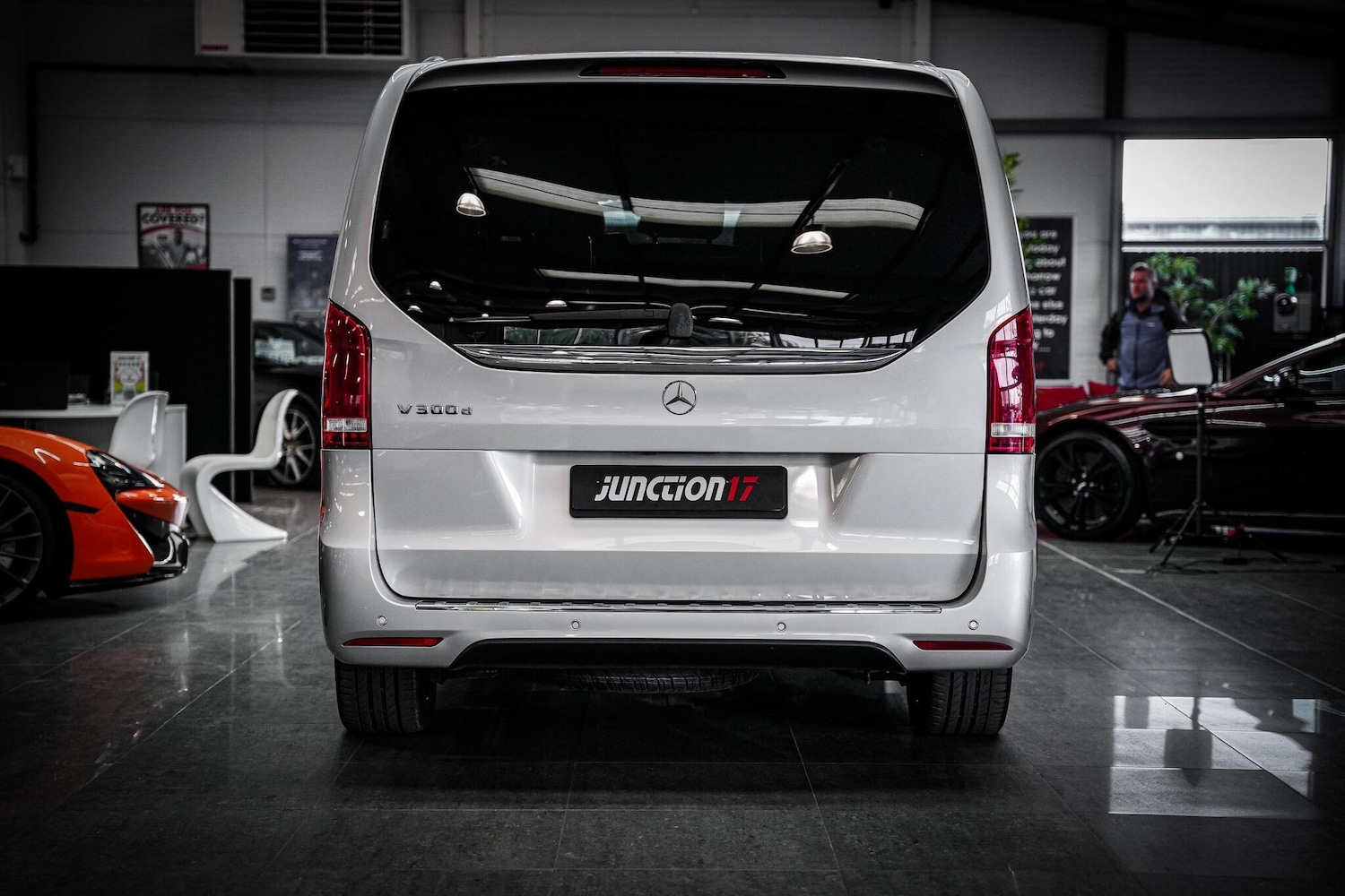 Used Mercedes-Benz V-Class 2020 for sale - 76660487: Photo 17