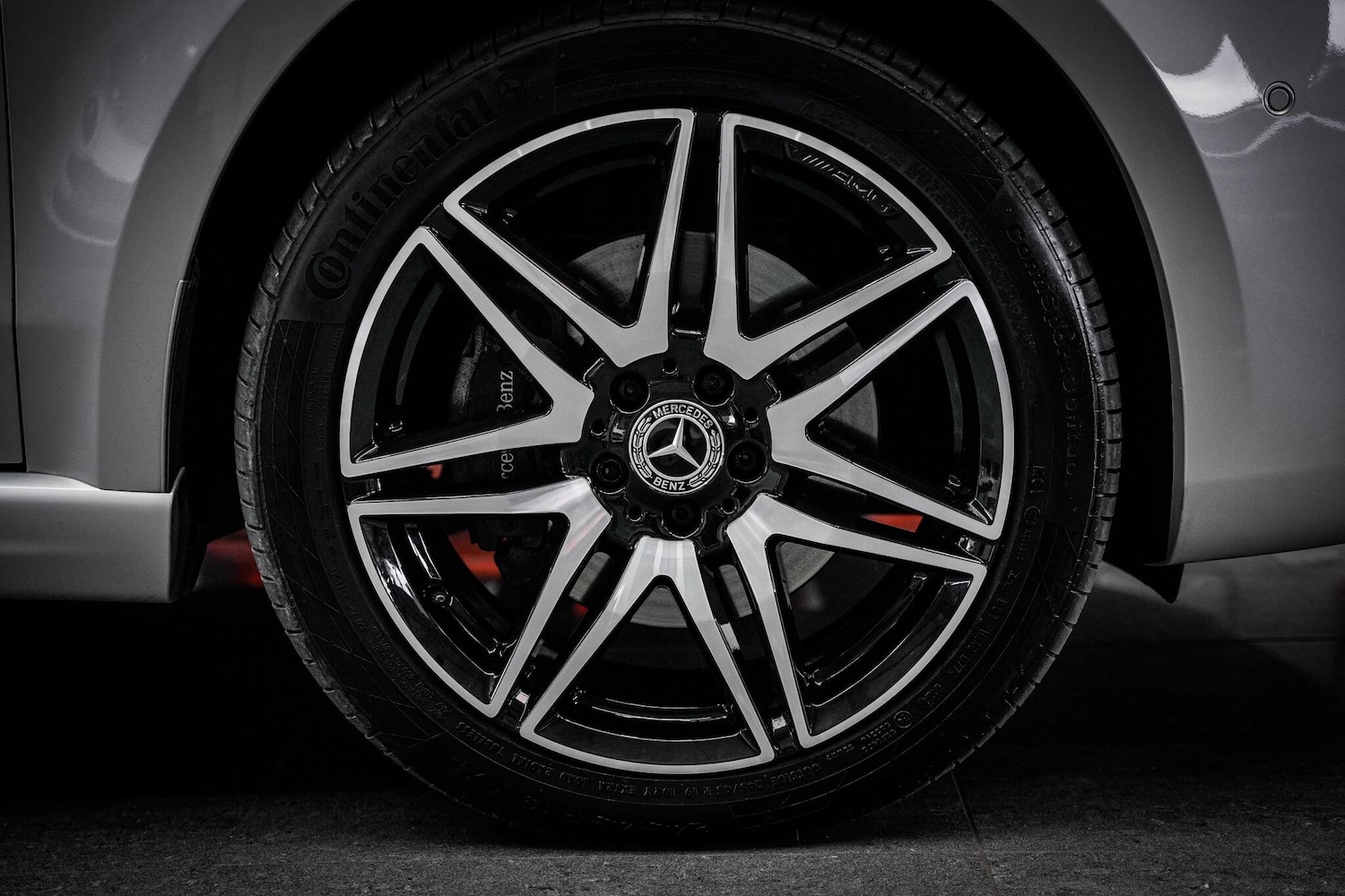 Used Mercedes-Benz V-Class 2020 for sale - 76660487: Photo 34