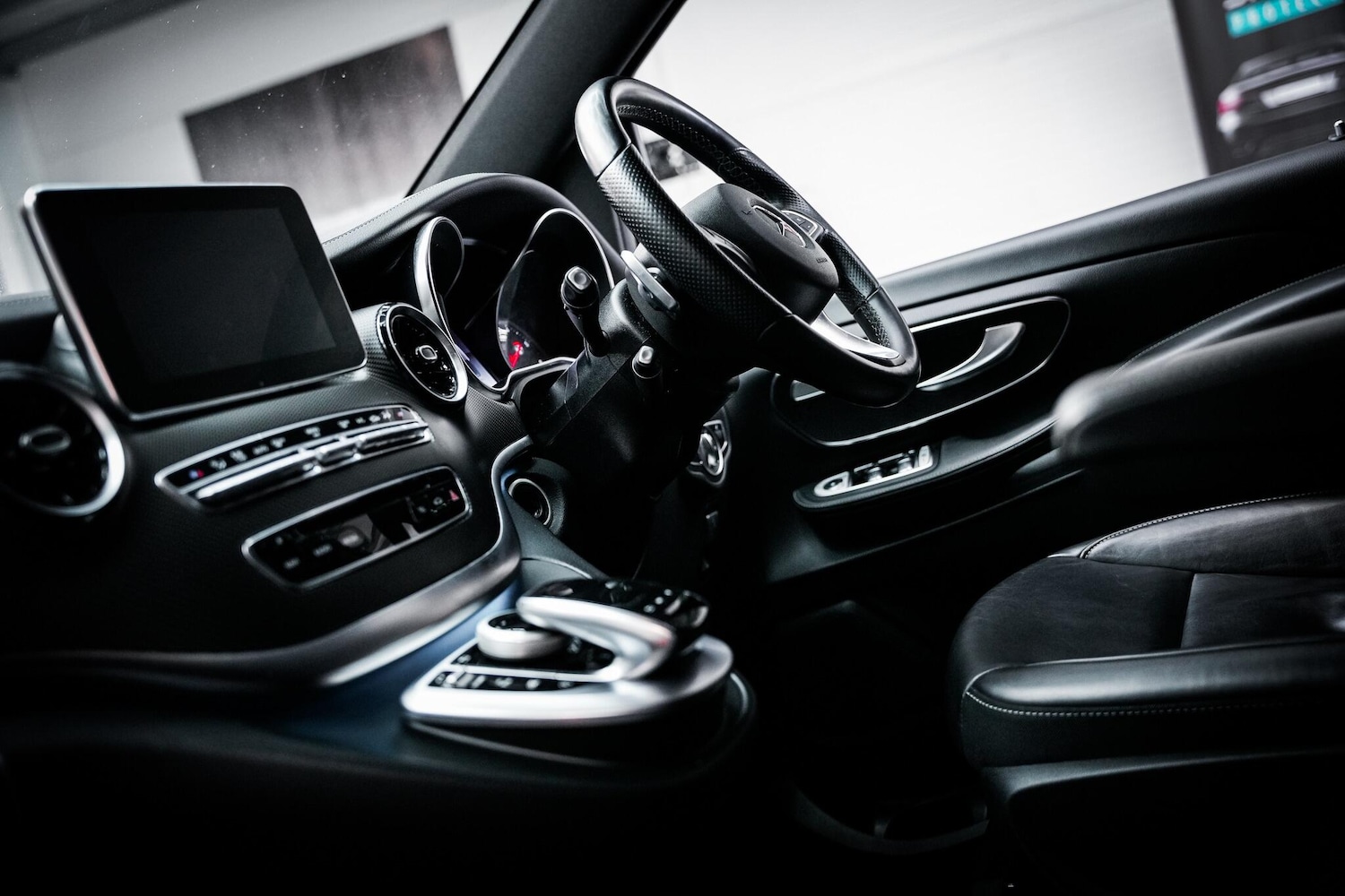 Used Mercedes-Benz V-Class 2020 for sale - 76660487: Photo 4