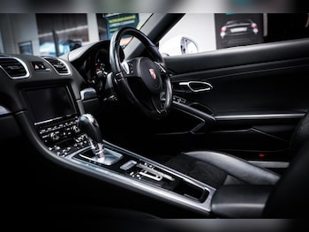 Used Porsche Boxster 2015 for sale - 78981912: Photo