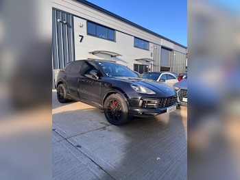 Used Porsche Cayenne 2018 for sale - 76735172: Photo
