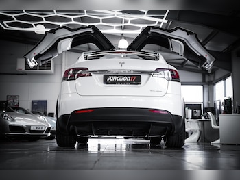 Used Tesla Model X 2020 for sale - 78622875: Photo