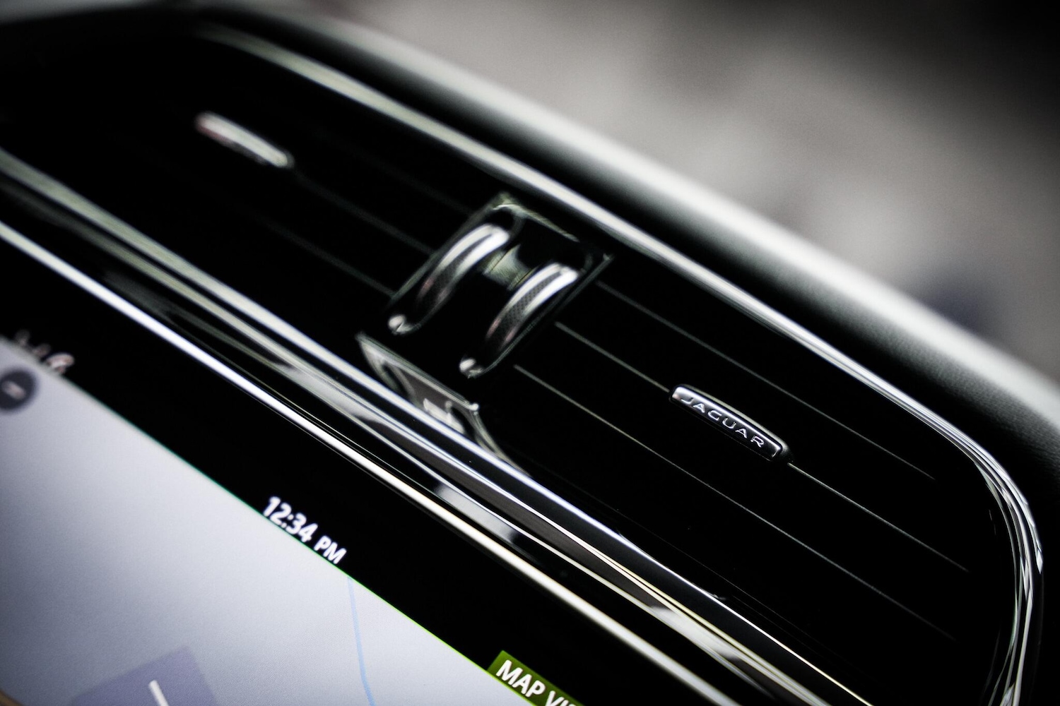 Used Jaguar F-Pace 2018 for sale - 77456019: Photo 45