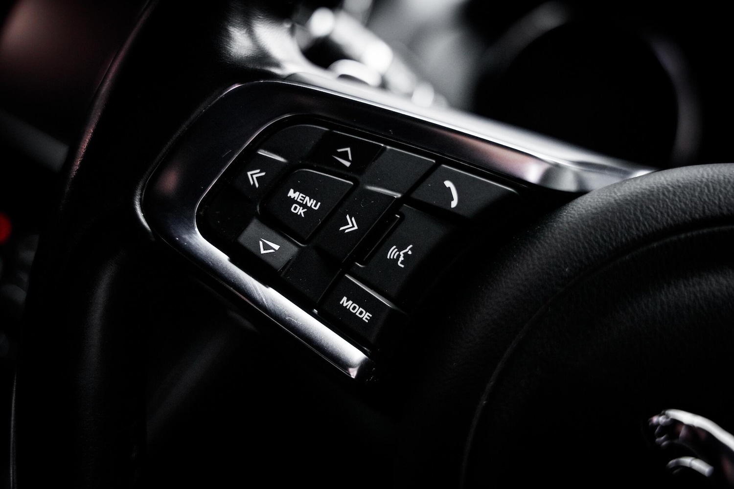 Used Jaguar F-Pace 2018 for sale - 77456019: Photo 49