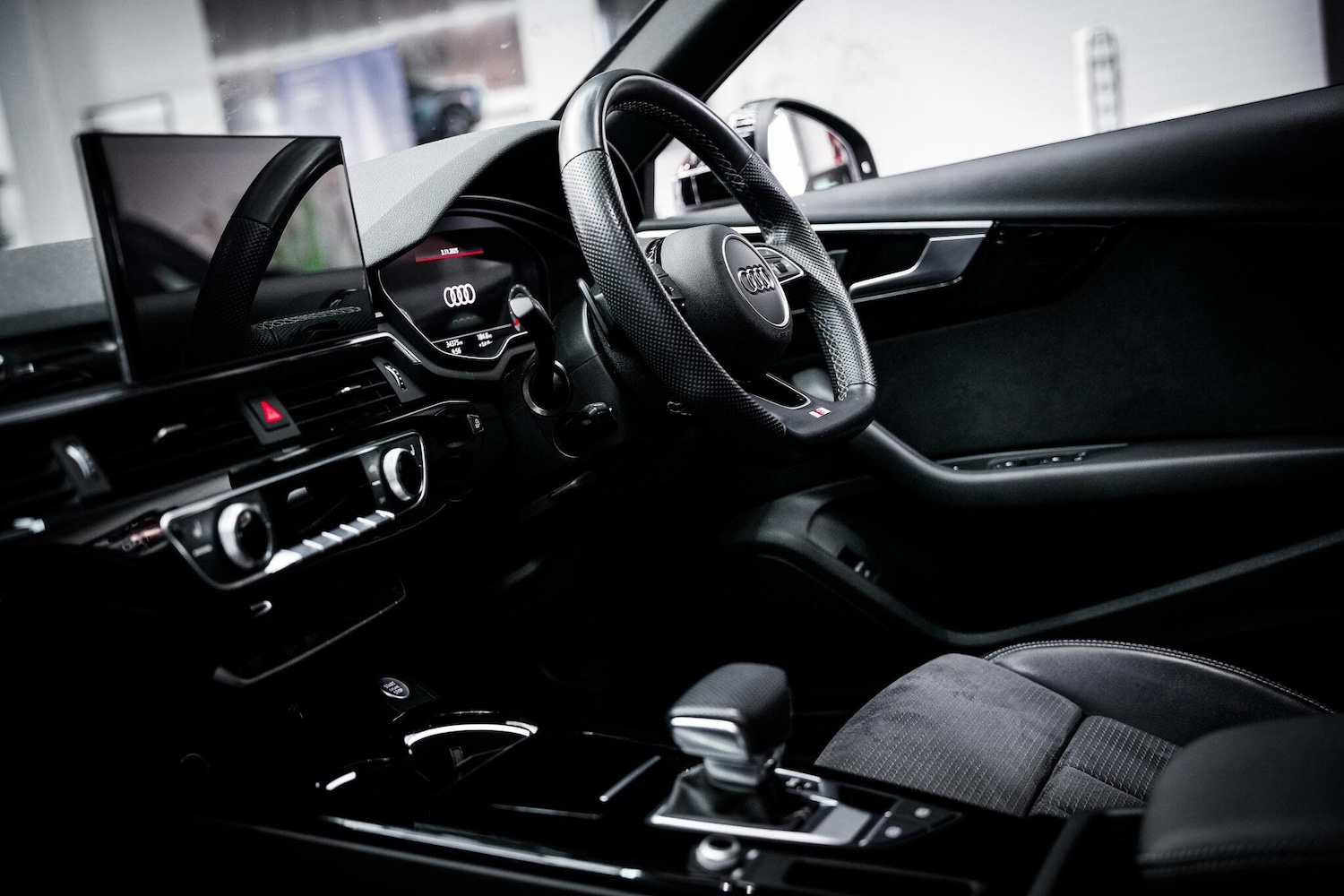 Used Audi A4 2022 for sale - 77119714: Photo 3