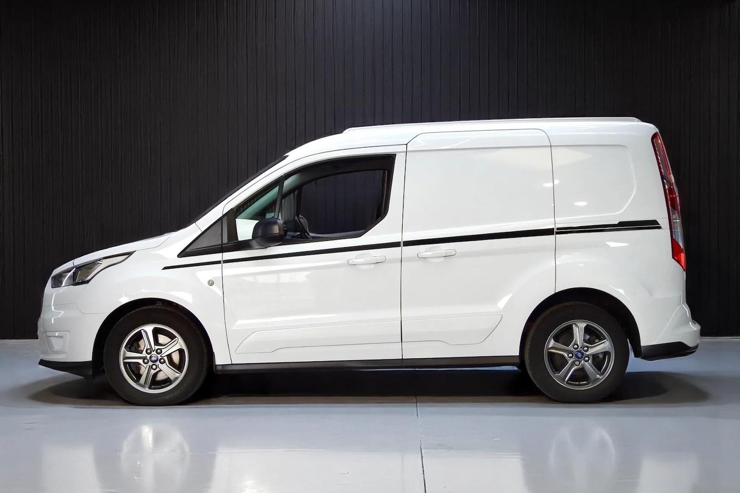 Used Ford Transit Connect 2020 for sale - 76660537: Photo 5