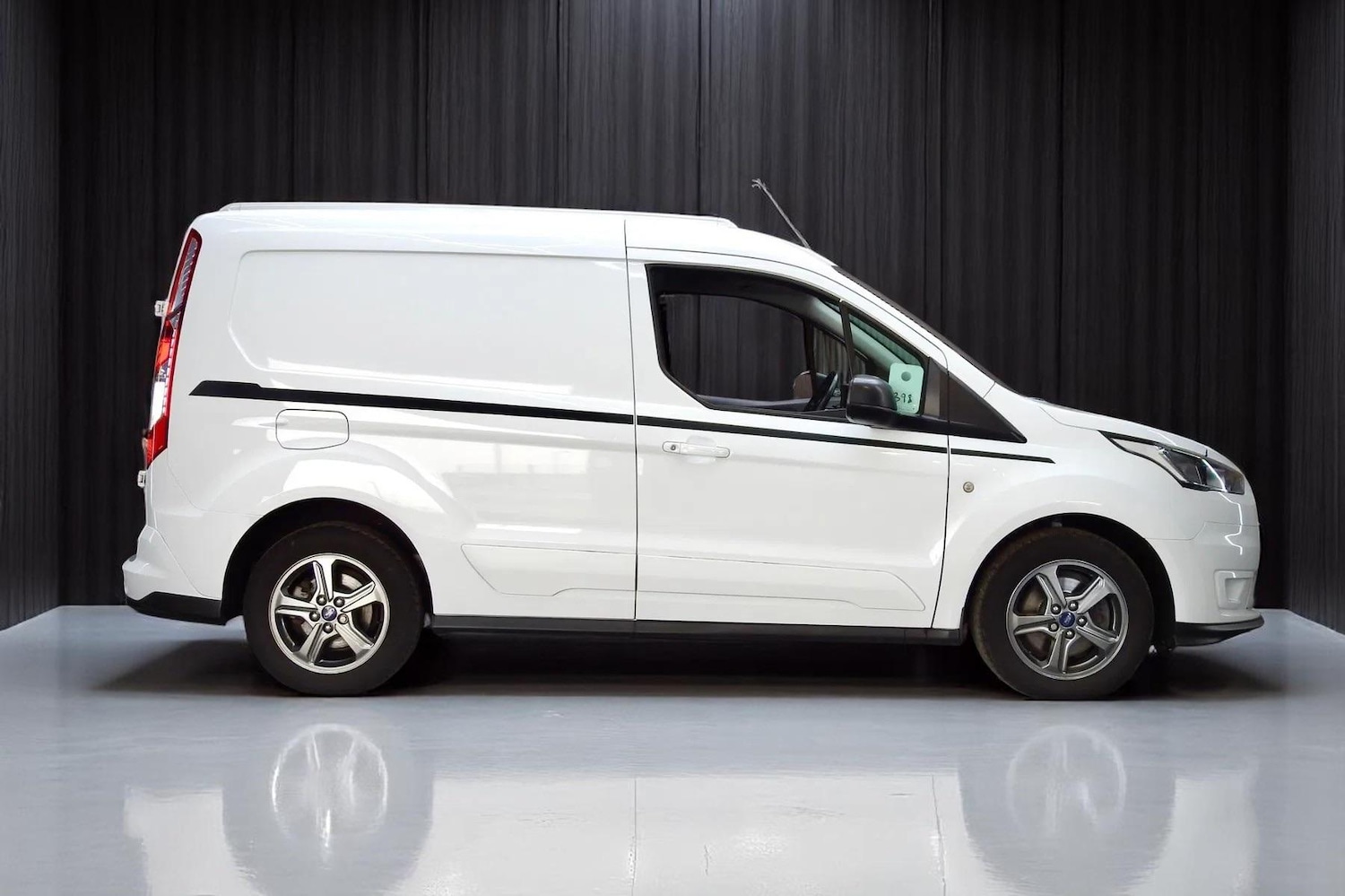 Used Ford Transit Connect 2020 for sale - 76660537: Photo 6