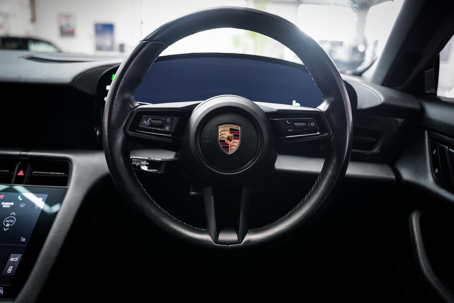 Used Porsche Taycan 2021 for sale - 77909631: Photo 22