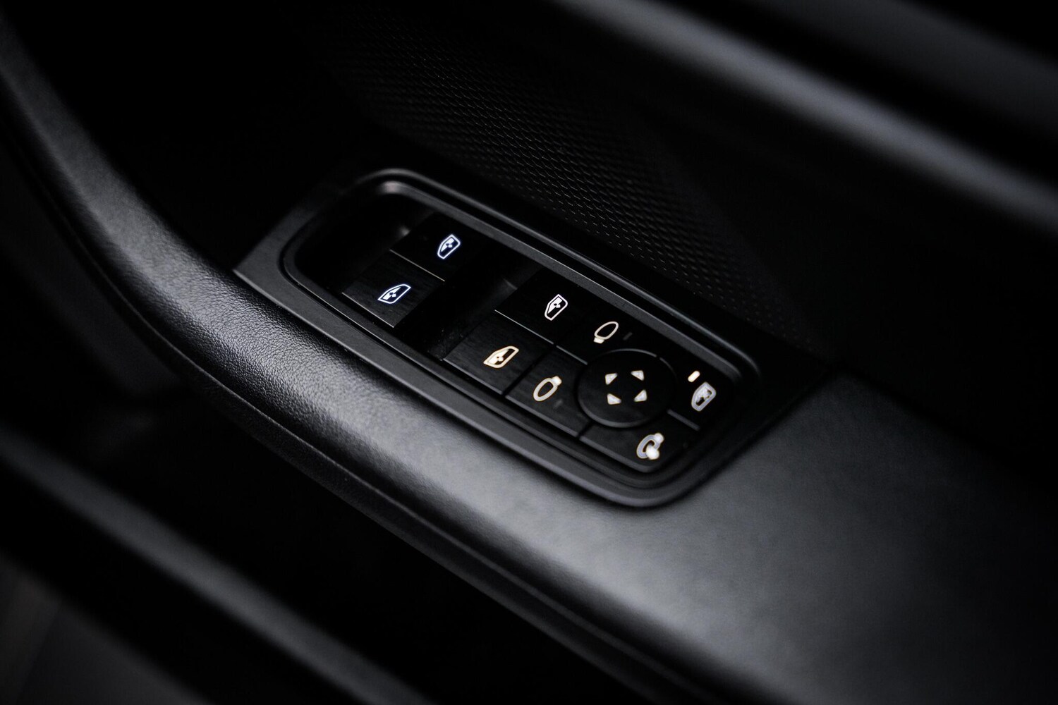 Used Porsche Taycan 2021 for sale - 77909631: Photo 50