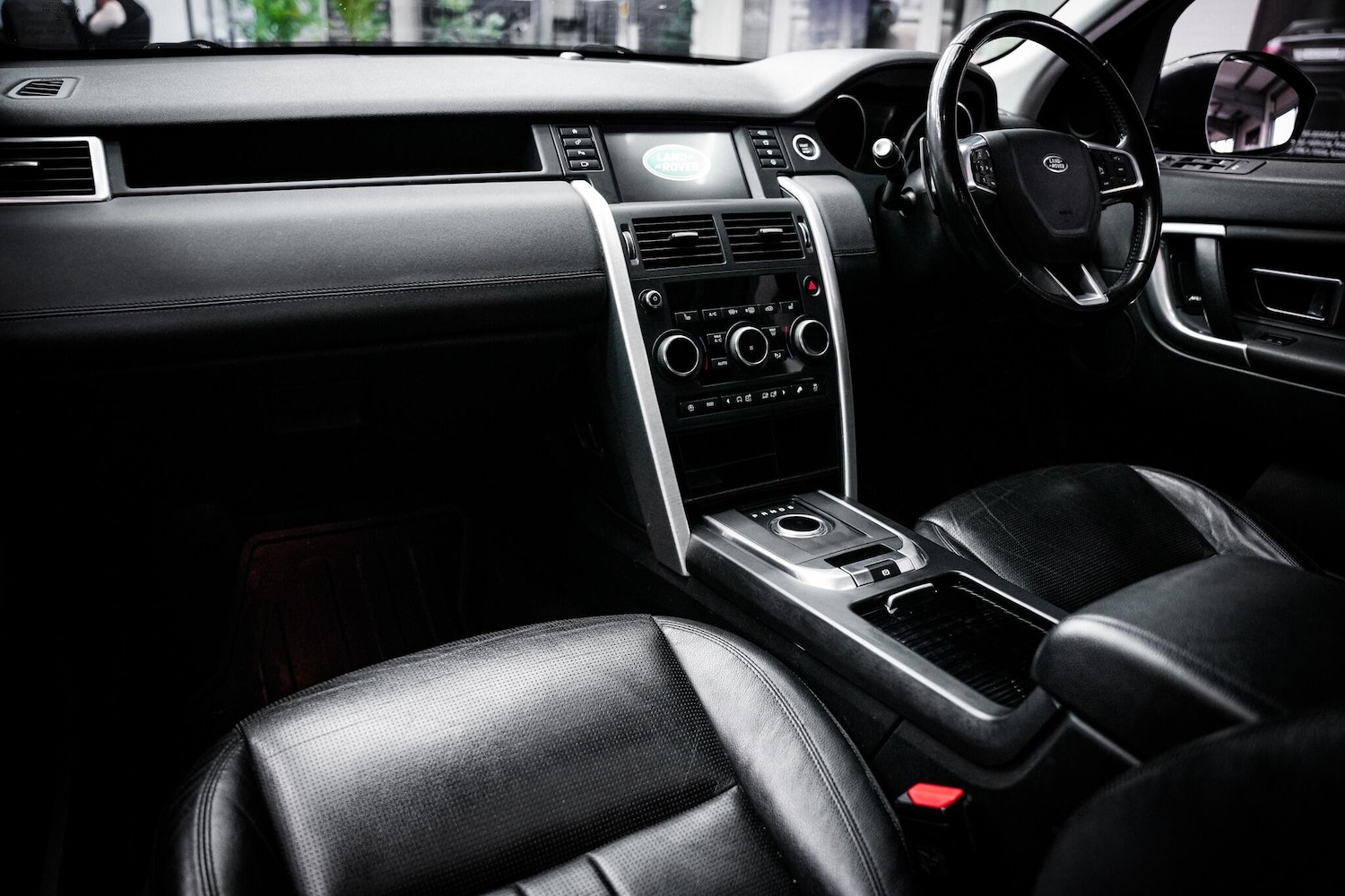 Used Land Rover Discovery Sport 2018 for sale - 77144557: Photo 22