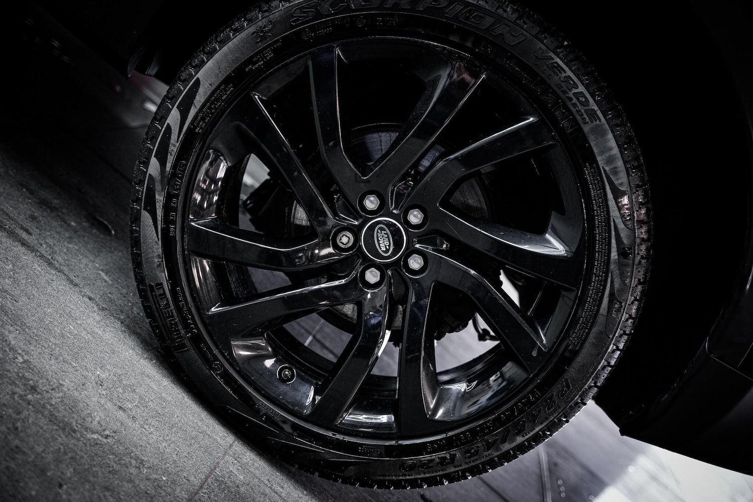 Used Land Rover Discovery Sport 2018 for sale - 77144557: Photo 28