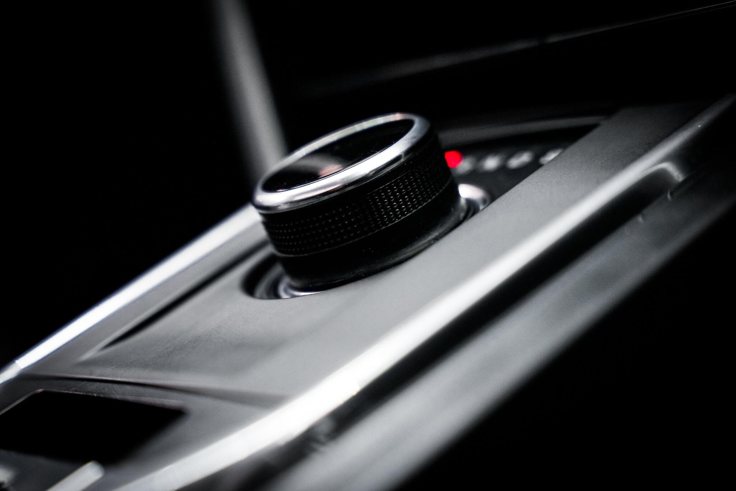 Used Land Rover Discovery Sport 2018 for sale - 77144557: Photo 40