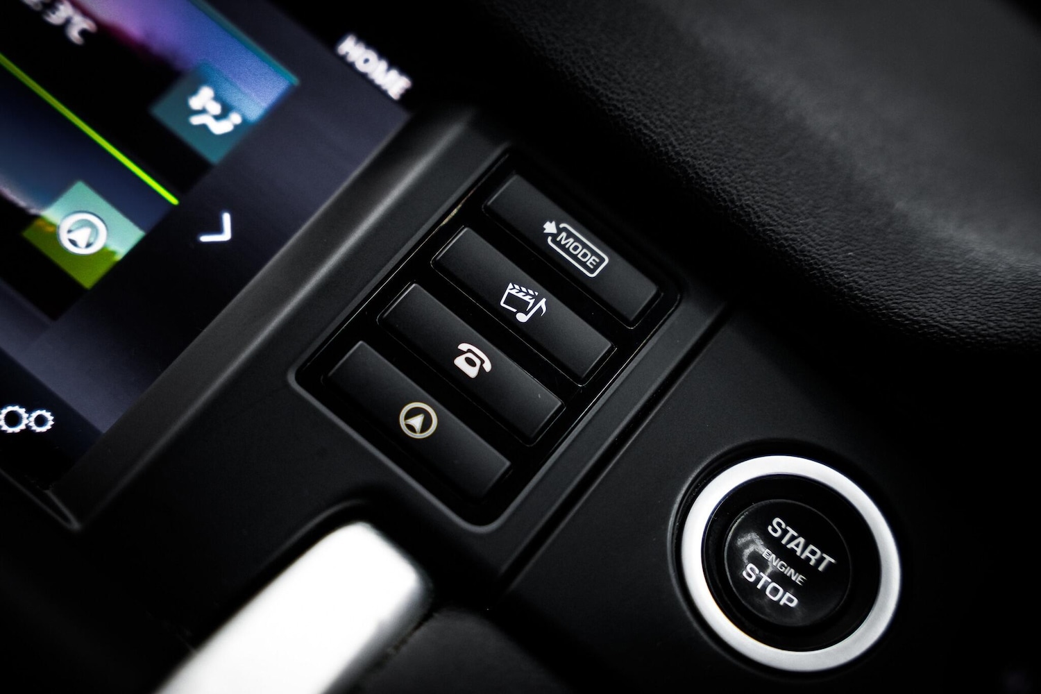 Used Land Rover Discovery Sport 2018 for sale - 77144557: Photo 42