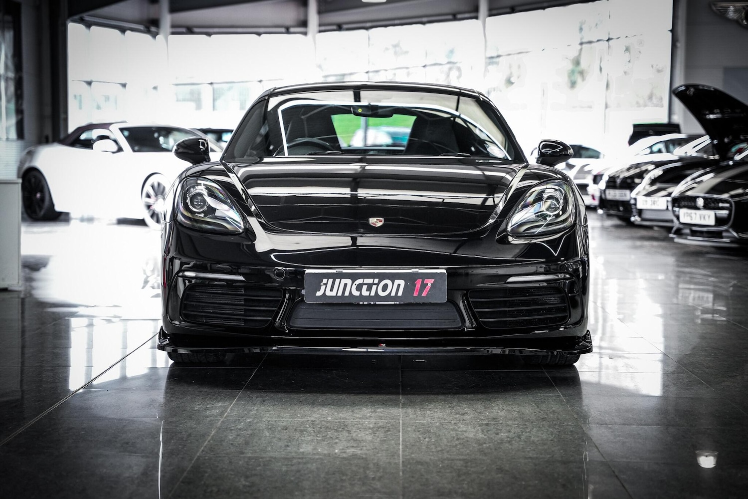 Used Porsche 718 Cayman 2018 for sale - 77510984: Photo 11