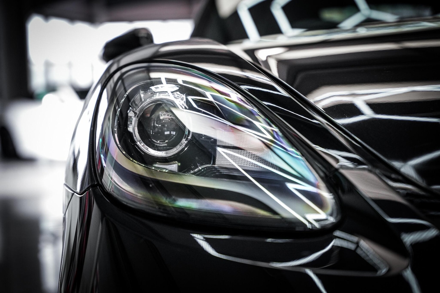 Used Porsche 718 Cayman 2018 for sale - 77510984: Photo 31