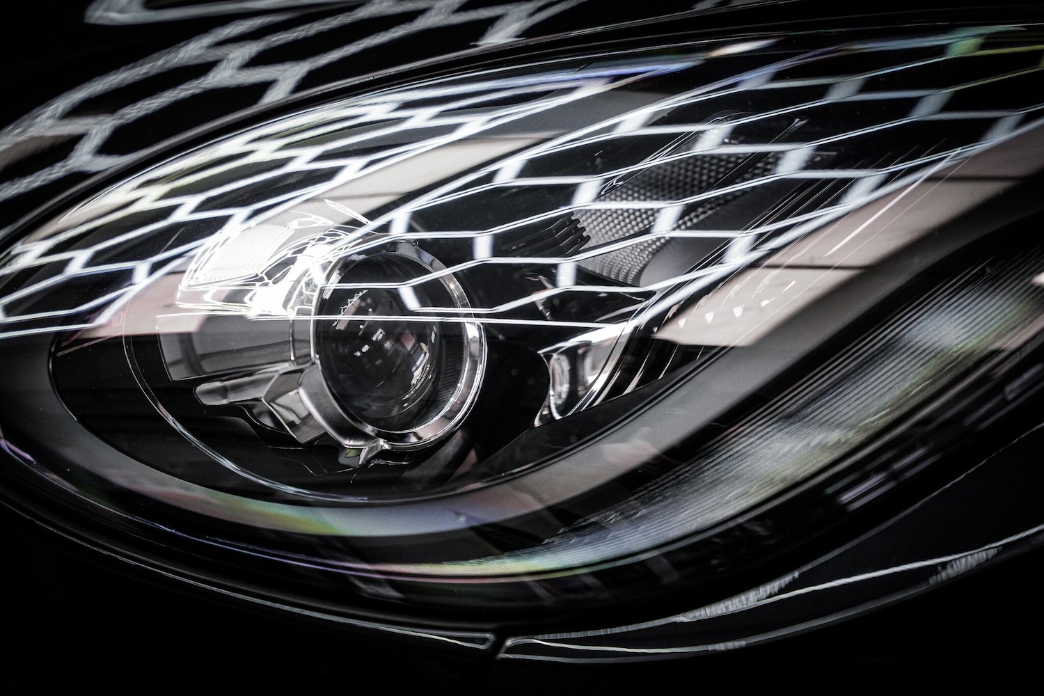 Used Porsche 718 Cayman 2018 for sale - 77510984: Photo 34