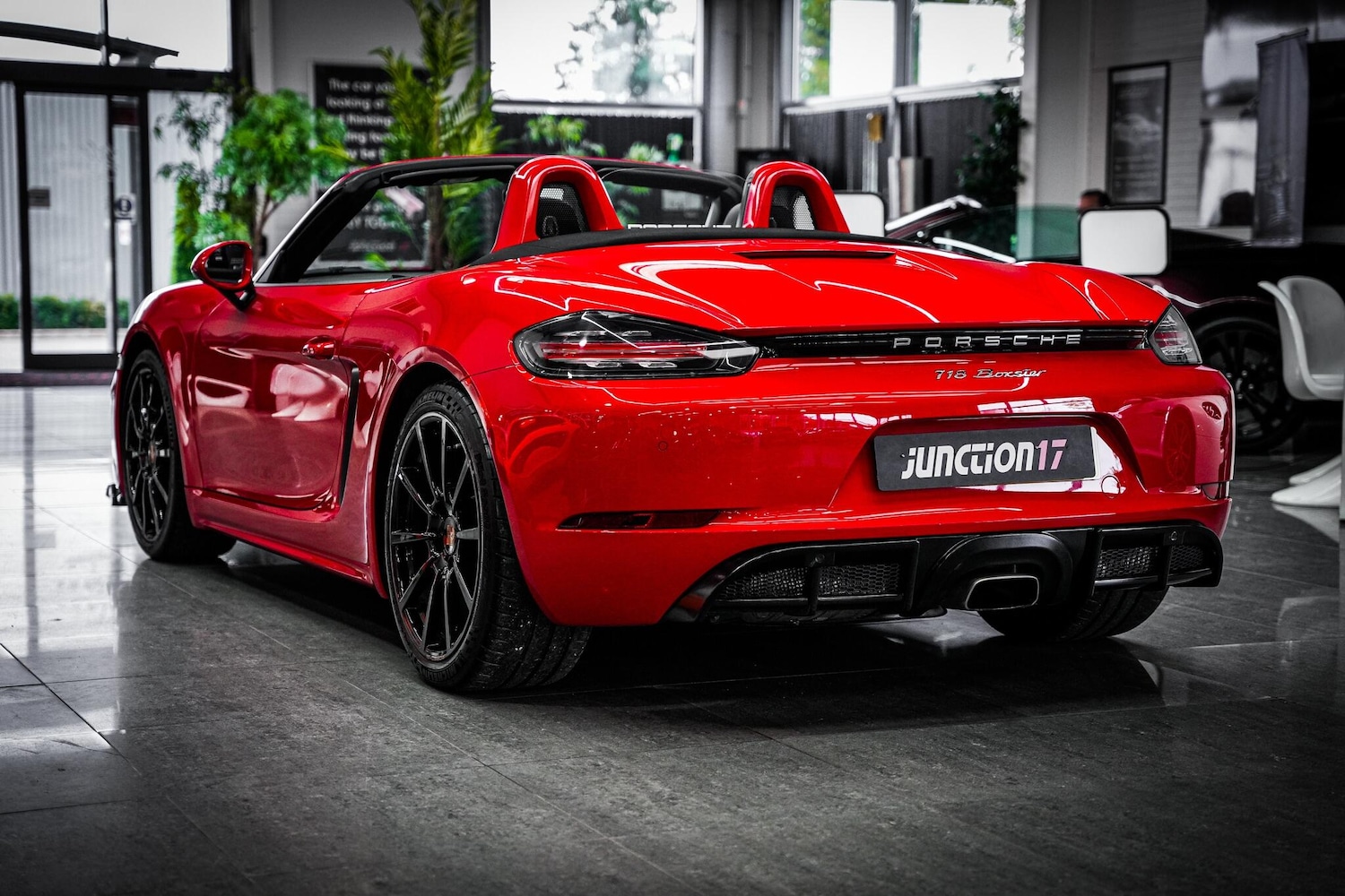 Used Porsche Boxster 2016 for sale - 76660500: Photo 16