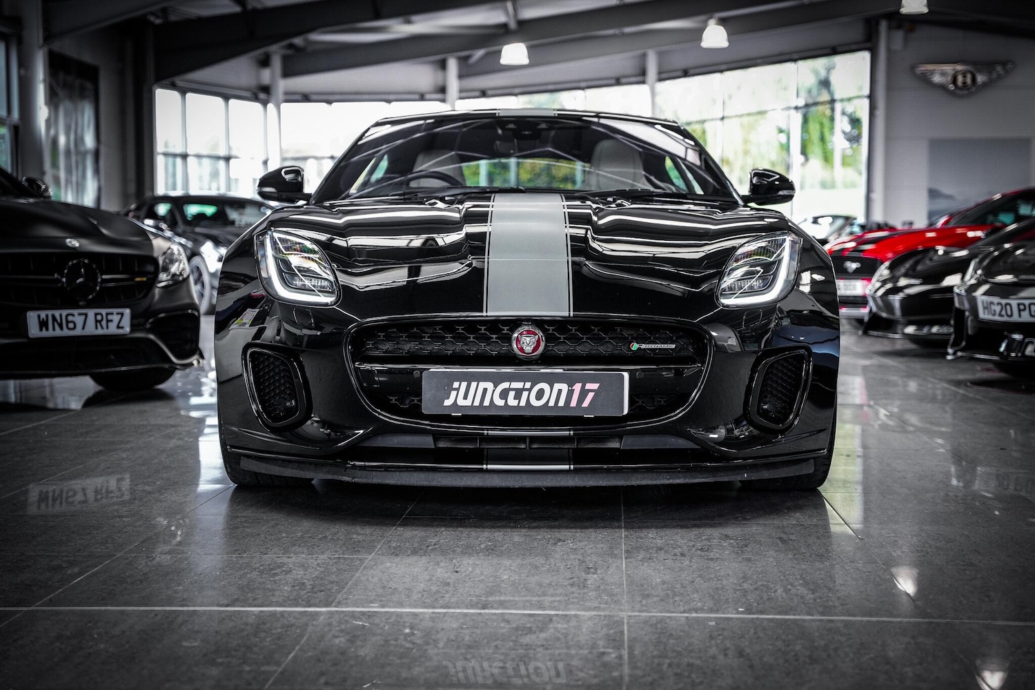 Used Jaguar F-Type 2019 for sale - 76660425: Photo 12