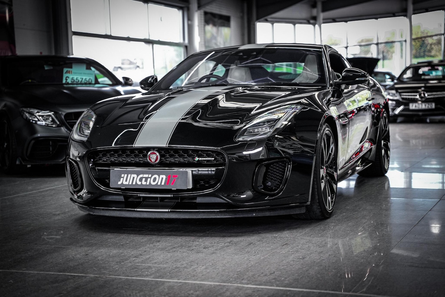 Used Jaguar F-Type 2019 for sale - 76660425: Photo 13