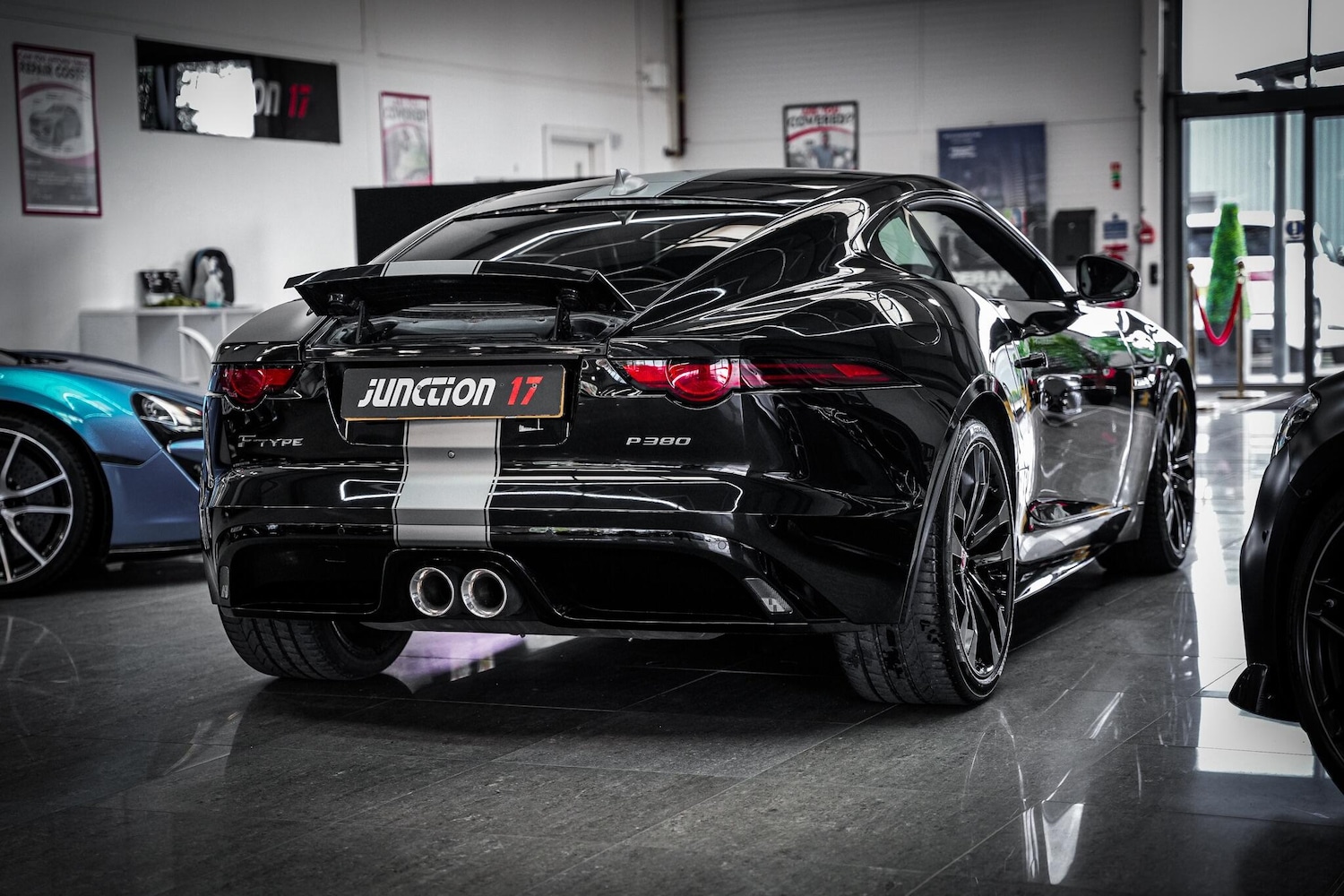 Used Jaguar F-Type 2019 for sale - 76660425: Photo 16