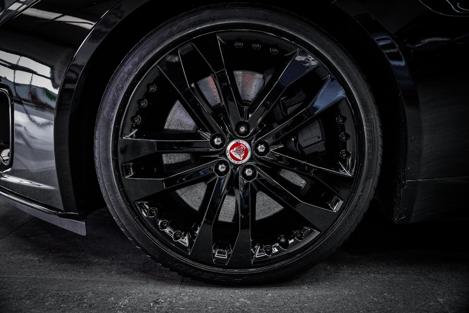 Used Jaguar F-Type 2019 for sale - 76660425: Photo 28