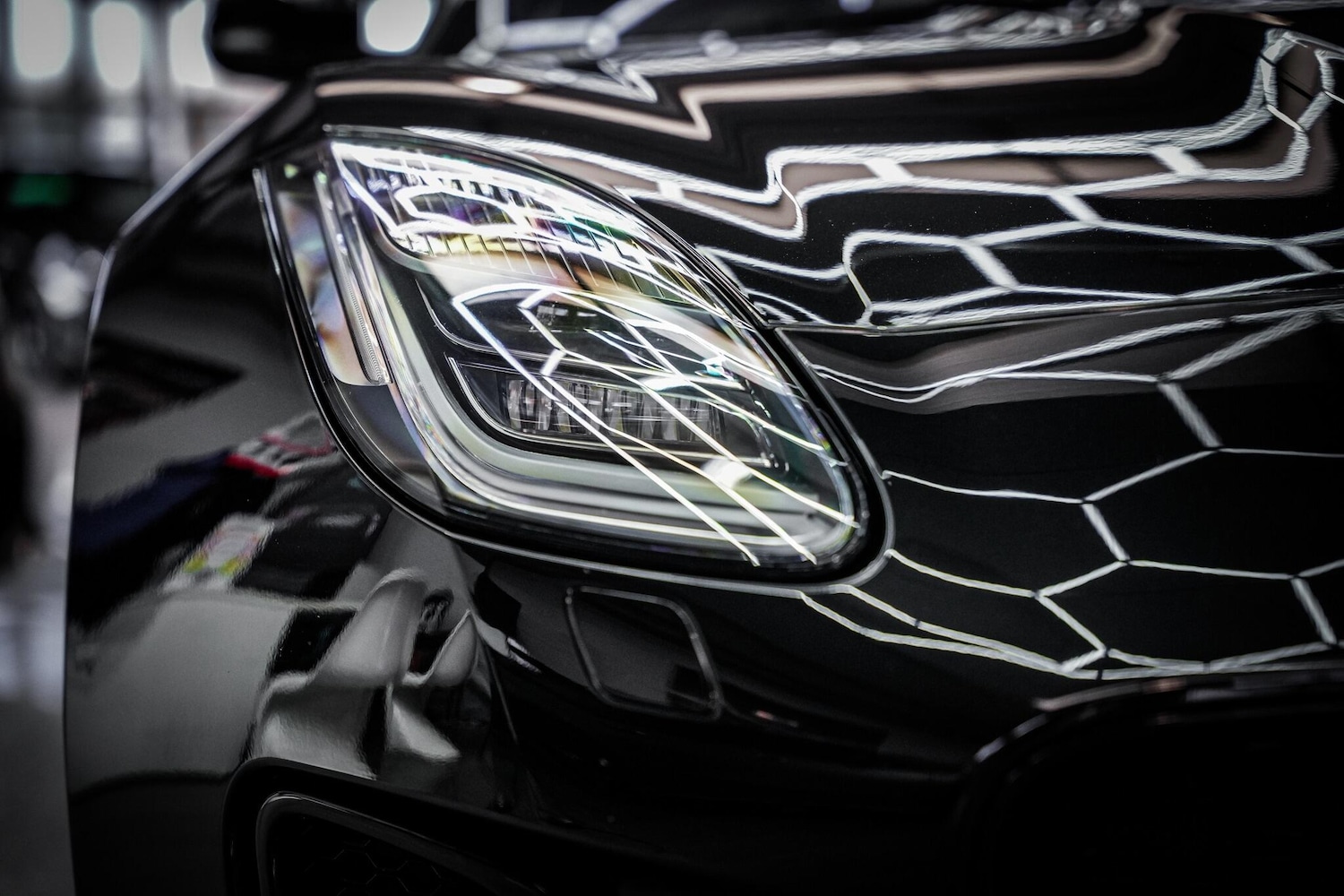 Used Jaguar F-Type 2019 for sale - 76660425: Photo 30