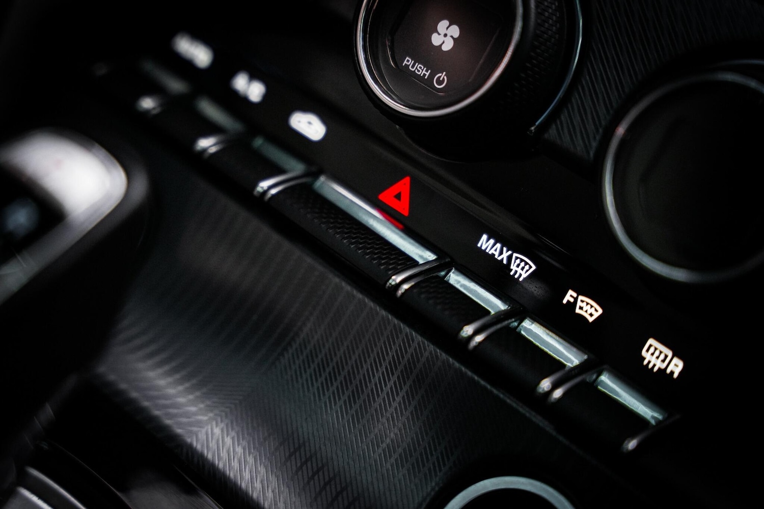 Used Jaguar F-Type 2019 for sale - 76660425: Photo 43