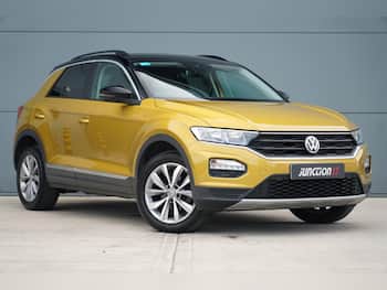 Used Volkswagen T-Roc 2019 for sale - 79726054: Photo