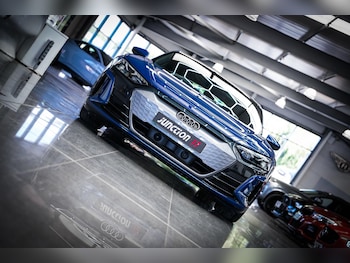Used Audi e-tron GT 2023 for sale - 79132660: Photo