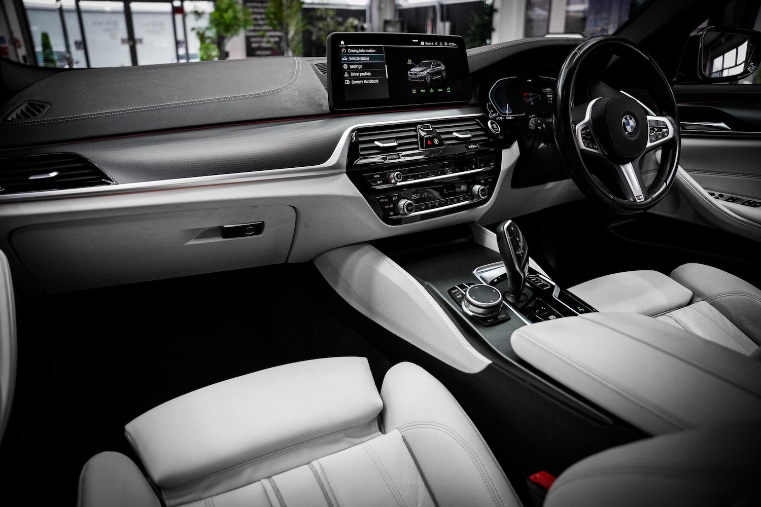 Used BMW 5 Series 2021 for sale - 76660392: Photo 23