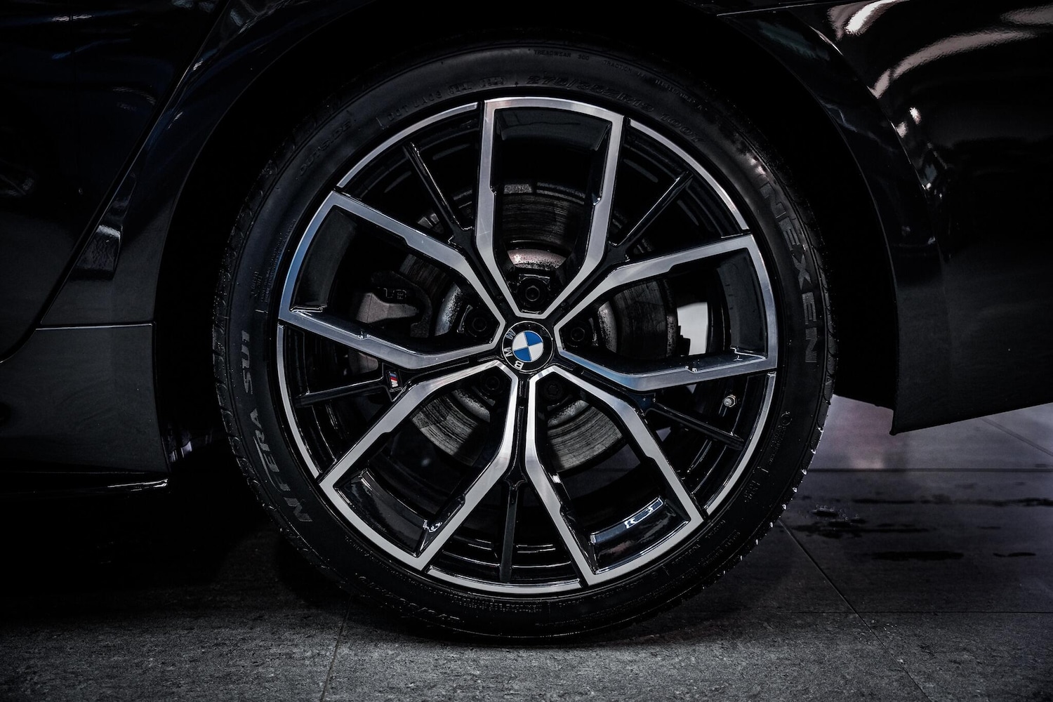 Used BMW 5 Series 2021 for sale - 76660392: Photo 29