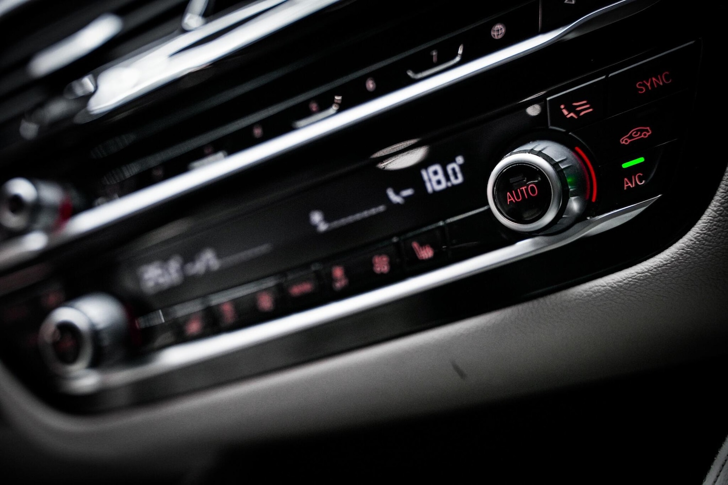 Used BMW 5 Series 2021 for sale - 76660392: Photo 40