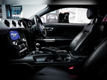 Used Ford Mustang 2017 for sale - 78047288: Photo