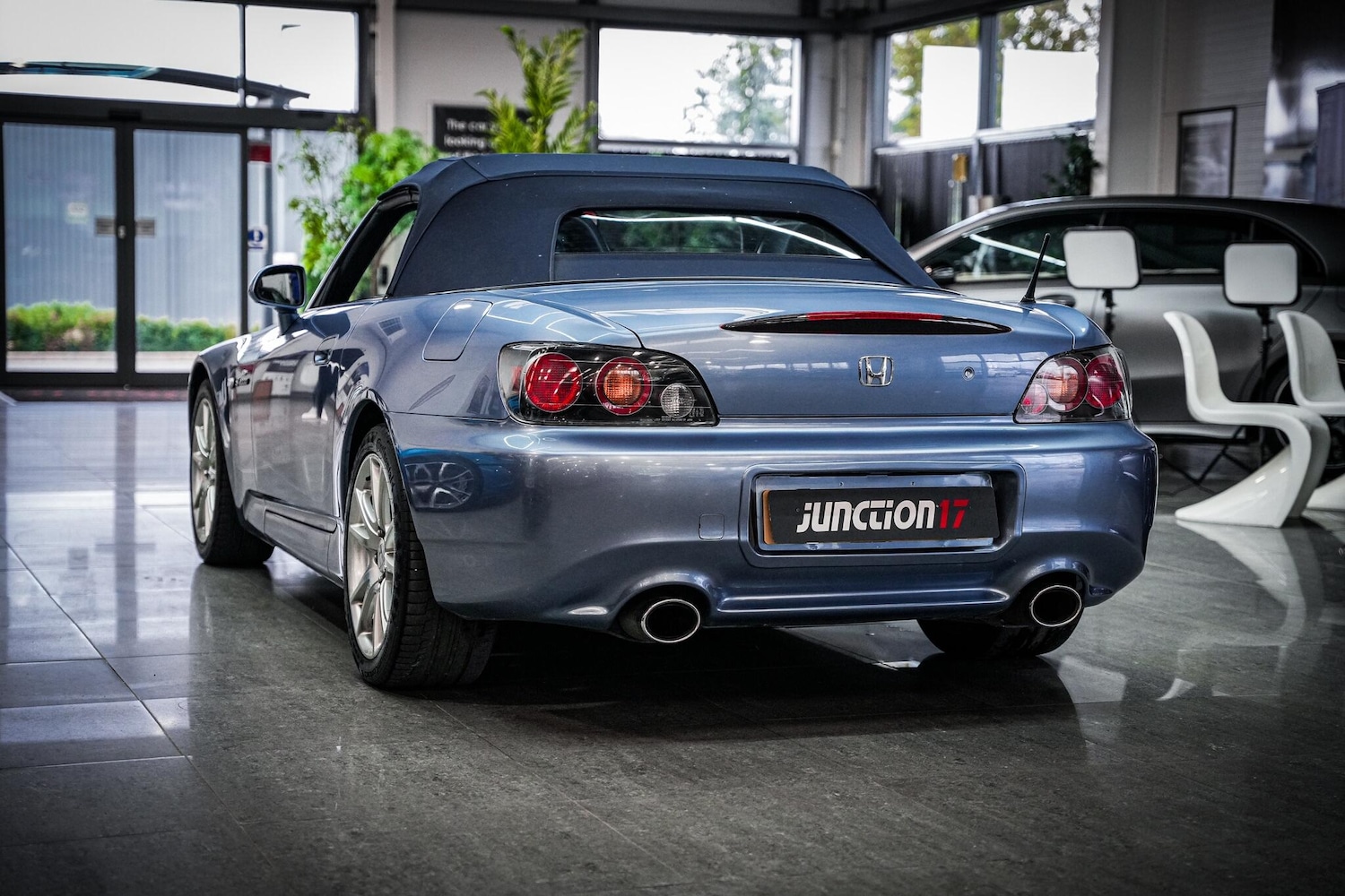 Used Honda S2000 2005 for sale - 76660368: Photo 13