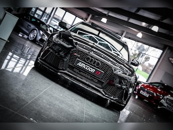 Used Audi RS6 Avant 2017 for sale - 77386350: Photo