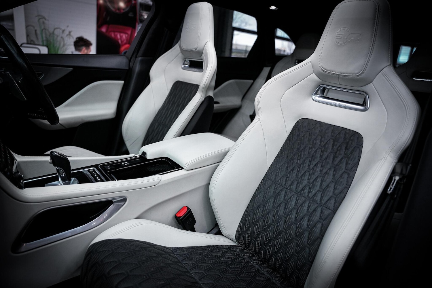 Used Jaguar F-Pace 2020 for sale - 77511367: Photo 23