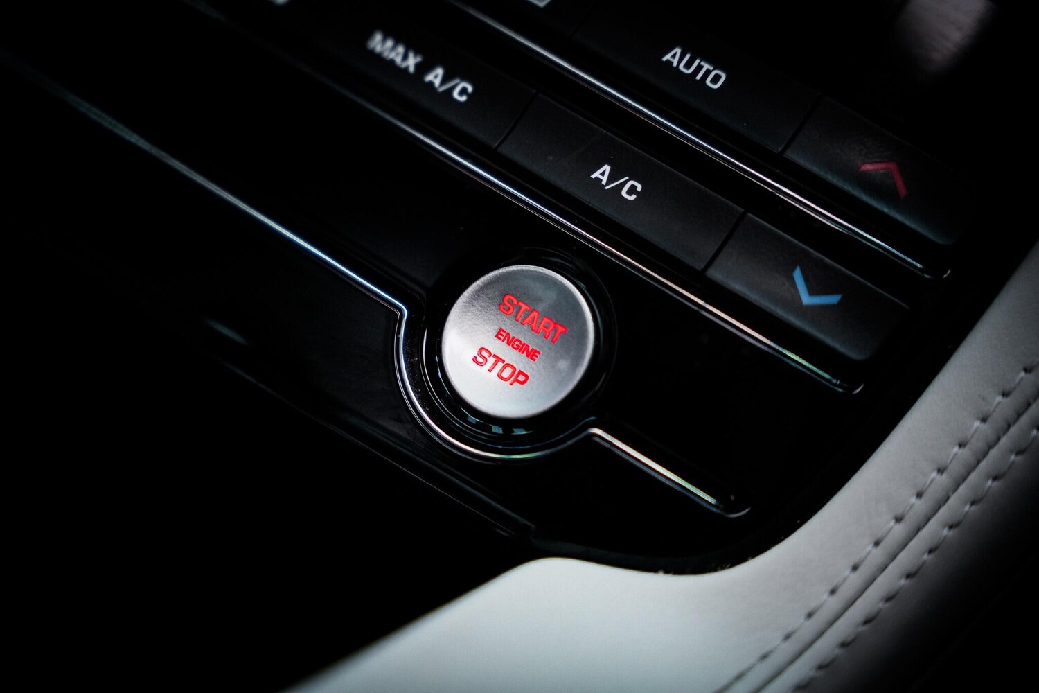 Used Jaguar F-Pace 2020 for sale - 77511367: Photo 42