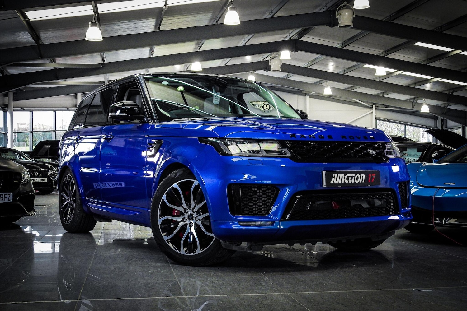 Used Land Rover Range Rover Sport 2018 for sale - 76660540: Photo 1