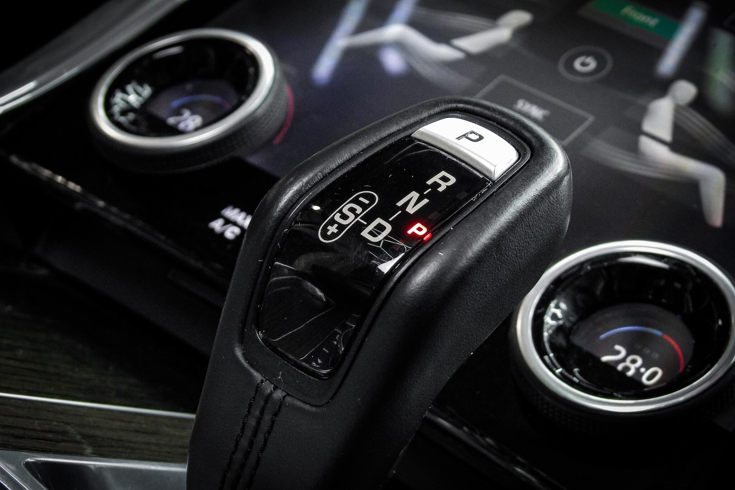 Used Land Rover Range Rover Sport 2018 for sale - 76660540: Photo 37