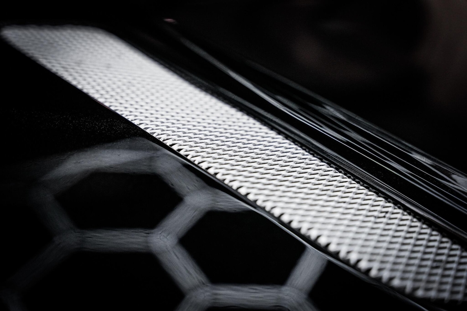 Used Aston Martin Vantage for sale - 76913831: Photo 35