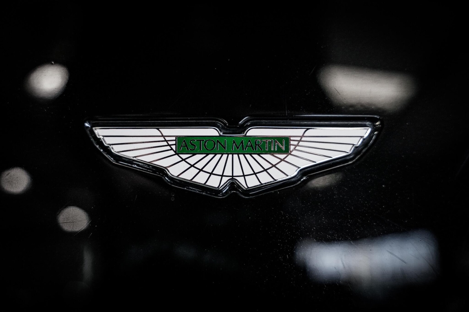 Used Aston Martin Vantage for sale - 76913831: Photo 39