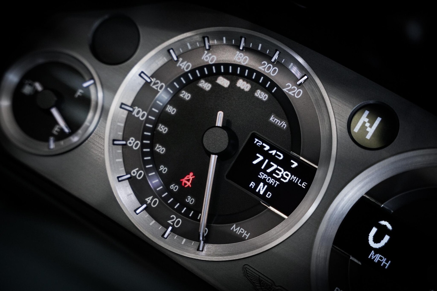 Used Aston Martin Vantage for sale - 76913831: Photo 50