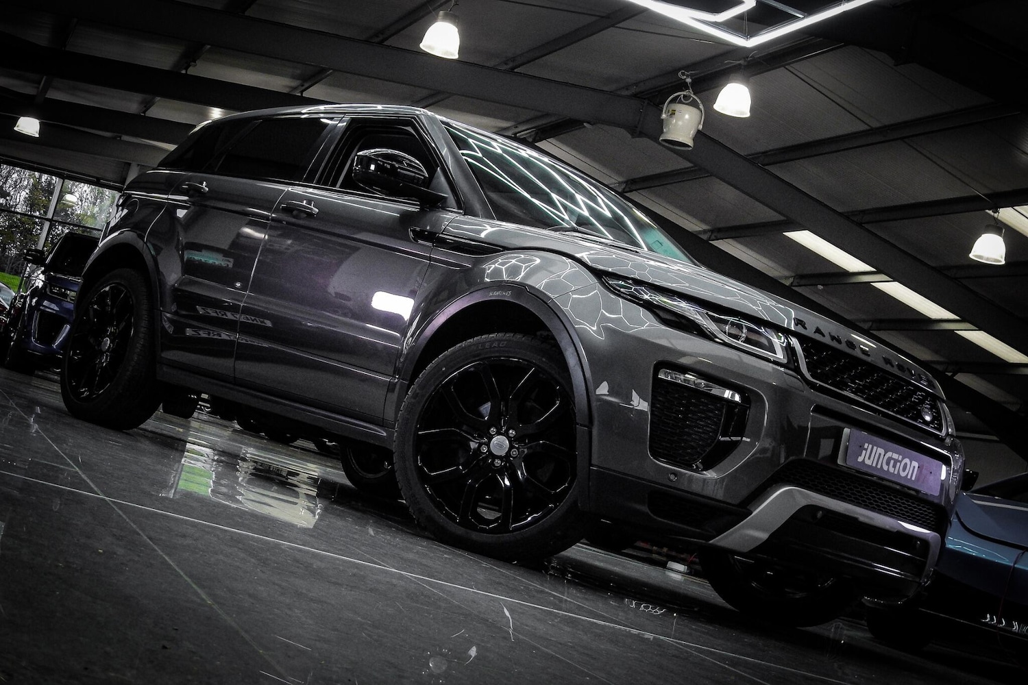 Used Land Rover Range Rover Evoque 2015 for sale - 77120893: Photo 2