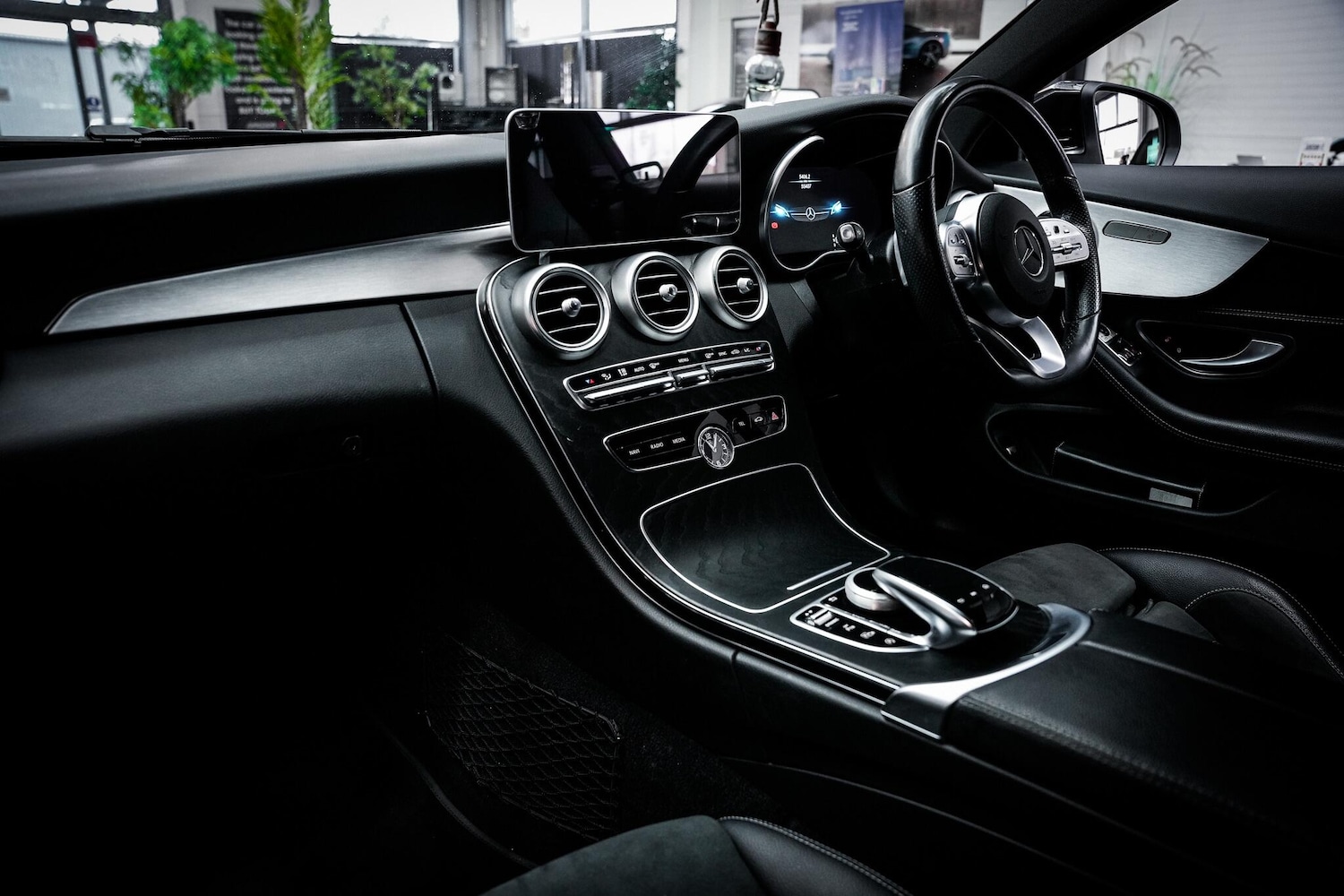 Used Mercedes-Benz C Class 2019 for sale - 76660453: Photo 21