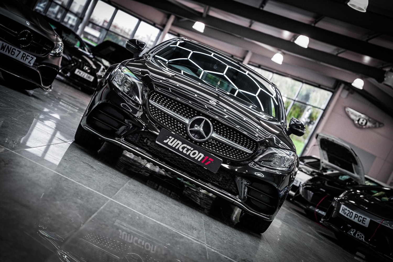 Used Mercedes-Benz C Class 2019 for sale - 76660453: Photo 5