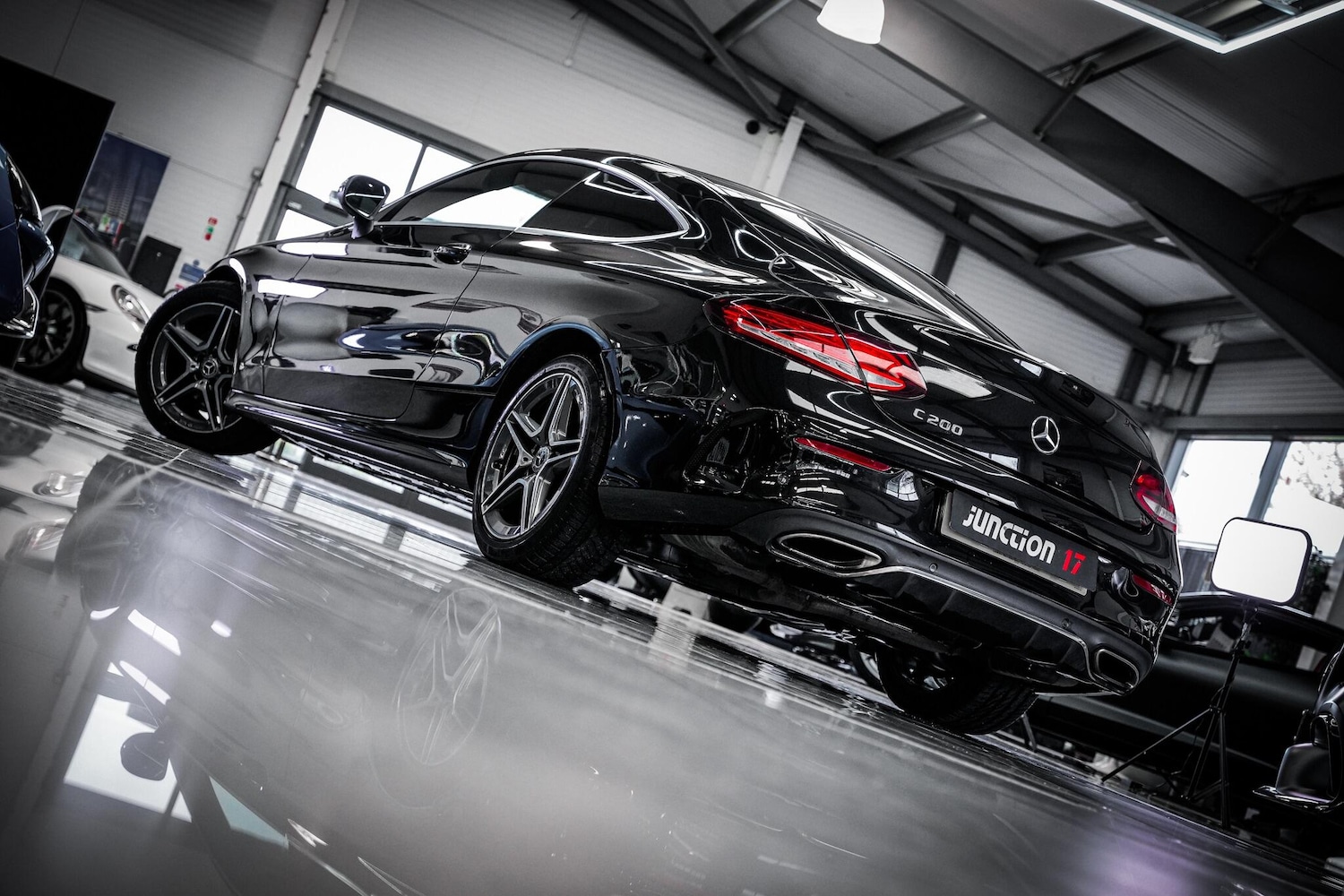 Used Mercedes-Benz C Class 2019 for sale - 76660453: Photo 8