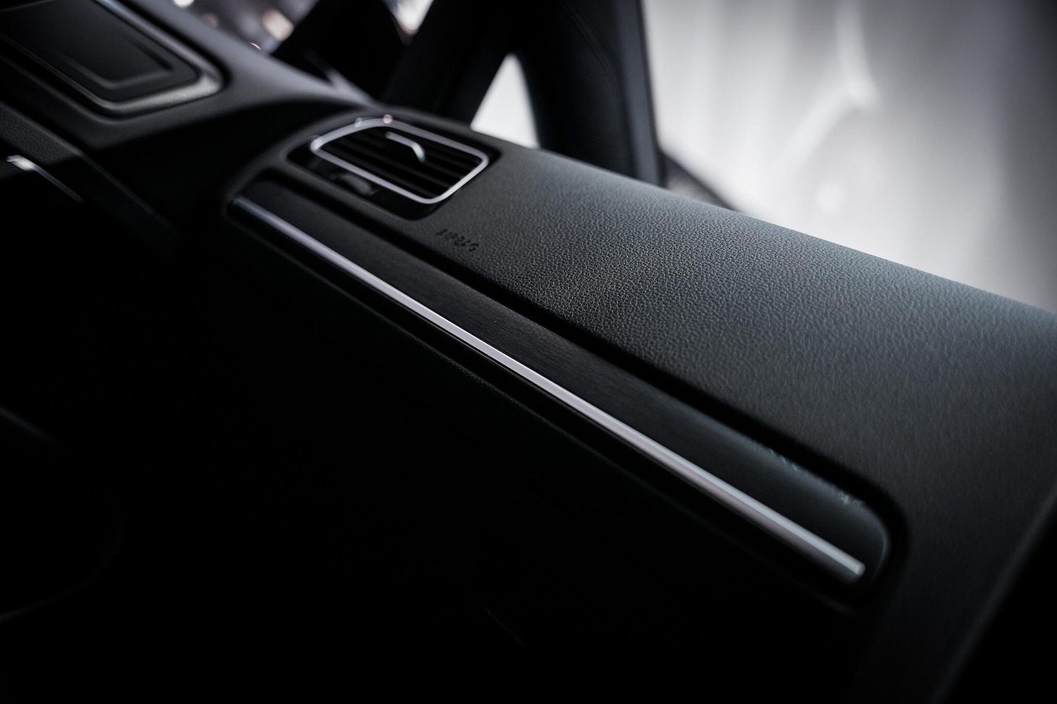 Used Volkswagen Golf 2017 for sale - 76660529: Photo 44