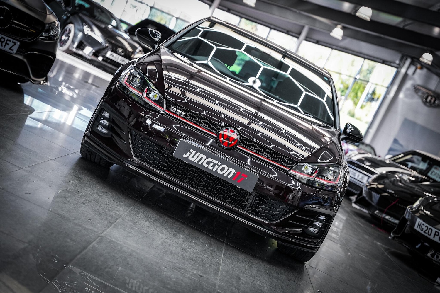 Used Volkswagen Golf 2017 for sale - 76660529: Photo 5